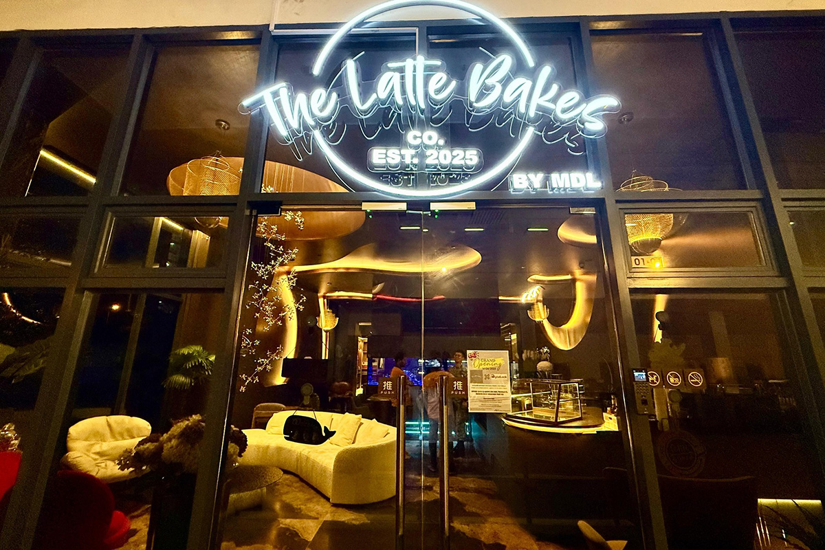 Renovation Cafe