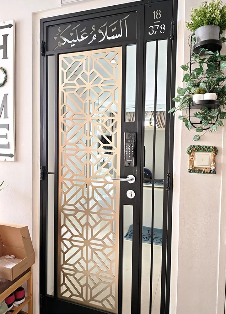 Kato 2k Metallic Gold Gate